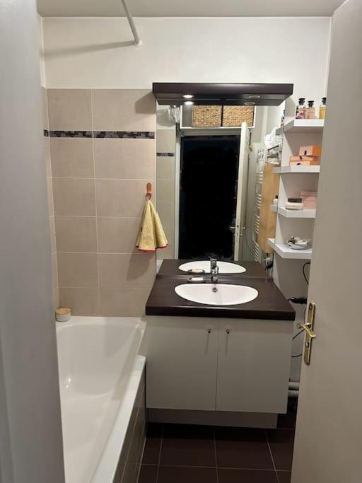 Appartement Quartier Stade De France Saint-Denis  Extérieur photo